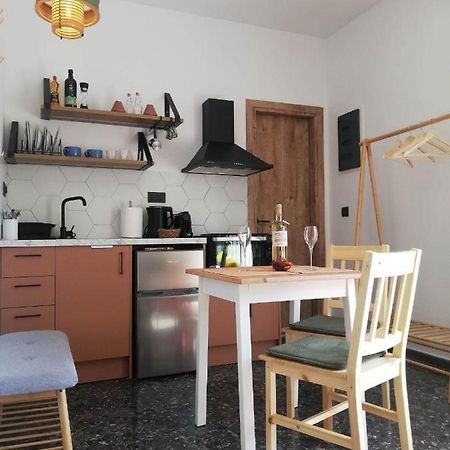 Simά Apartments Heraklion  Bagian luar foto